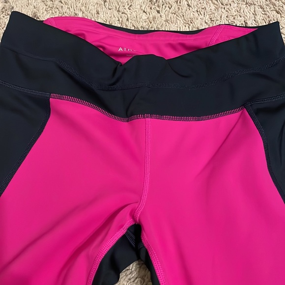 EUC lot of 2 Athleta 7/8 tights. Sz S. - Picture 5 of 6